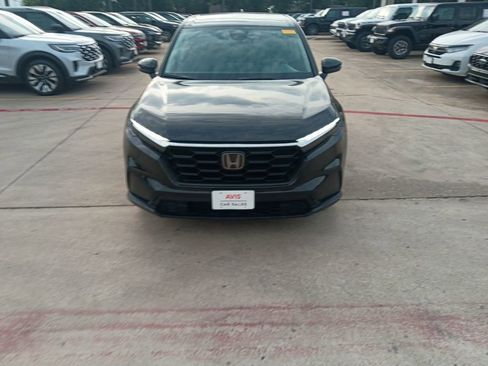 Used 2025 Honda CR-V LX image 5