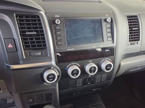 Used 2022 Toyota Sequoia SR5 RWD image 10