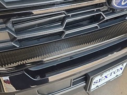 Used 2025 Ford Expedition Max Active AWD/4WD image 2