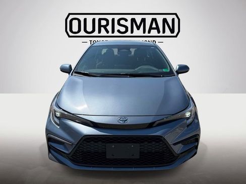 Used 2025 Toyota Corolla SE w/ Convenience Package FWD image 8