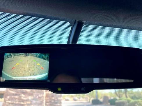 Used 2019 Nissan 370Z Coupe w/ Z34 Heritage Edition - White image 22