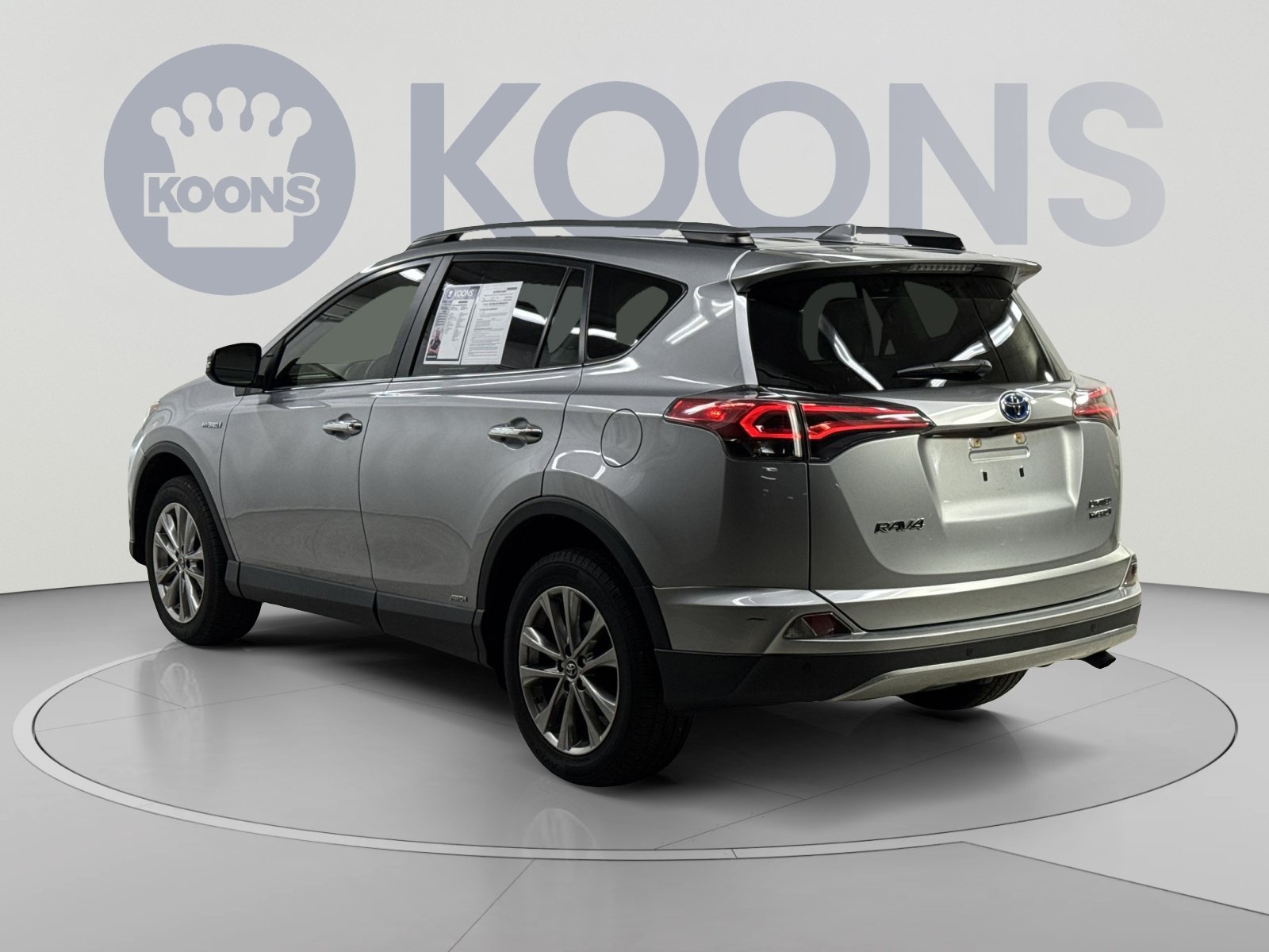Used 2017 Toyota RAV4 Limited AWD/4WD image 18