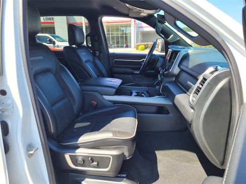 Used 2024 RAM 1500 Laramie image 14
