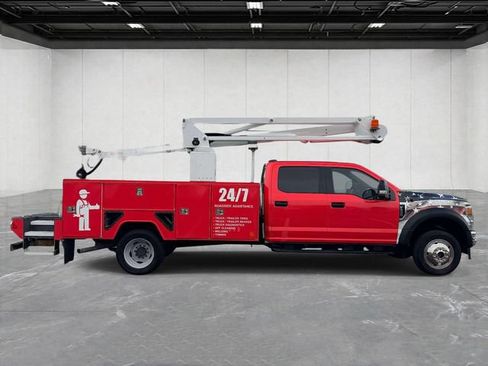 Used 2020 Ford F550 4x4 Crew Cab Super Duty w/ XLT Value Package image 4