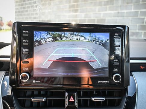 Used 2022 Toyota Corolla SE w/ Carpet Mat Package (TMS) image 11