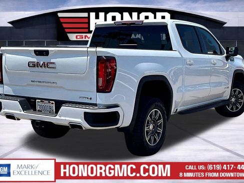 Used 2024 GMC Sierra 1500 AT4 w/ Technology Package AWD/4WD image 6