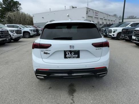 New 2026 Buick Envision Sport Touring image 7