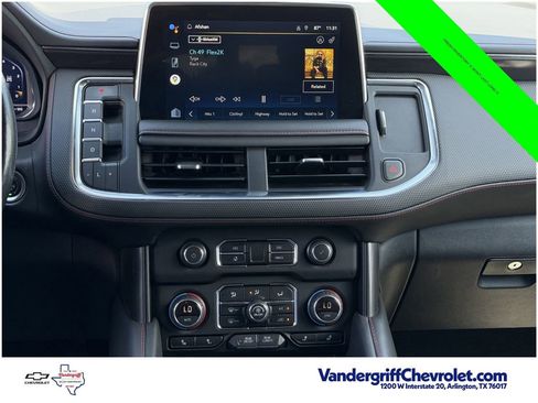 Used 2022 Chevrolet Suburban RST w/ Sport Performance Package AWD/4WD image 17