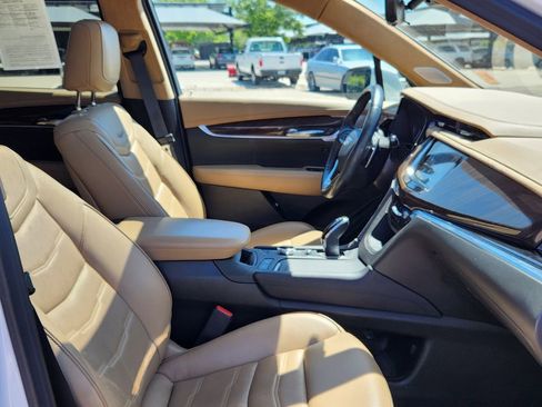 Used 2024 Cadillac XT6 Sport w/ Platinum Package AWD/4WD image 18