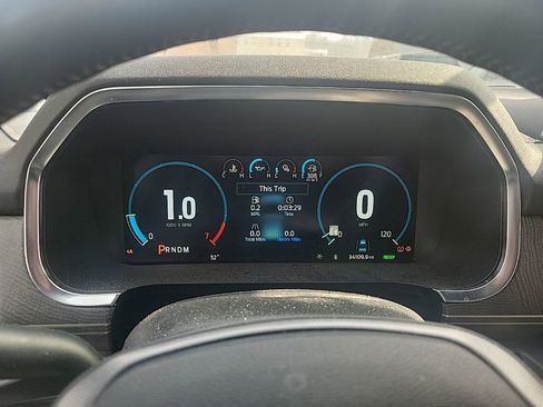 Certified 2023 Ford F150 Platinum w/ Equipment Group 701A High image 11