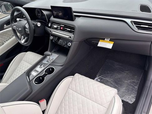 Used 2025 Genesis G70 3.3T Advanced w/ Sport Prestige Package image 27