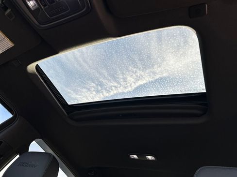 Used 2022 Chevrolet Silverado 3500 High Country w/ LPO, Hitch Package image 23