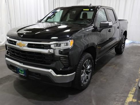 Used 2023 Chevrolet Silverado 1500 LT AWD/4WD image 34