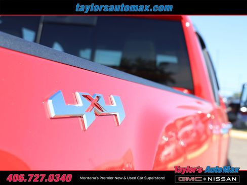 Used 2024 GMC Sierra 2500 SLT w/ SLT Convenience Package image 46