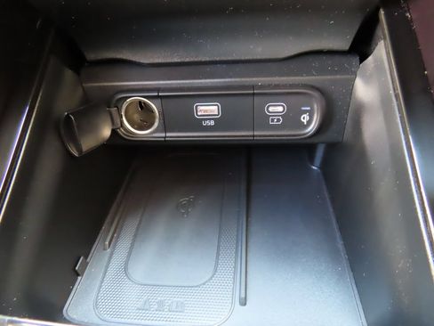 Certified 2025 Kia Telluride S AWD/4WD image 12