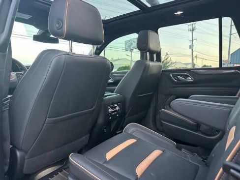 Used 2022 GMC Yukon AT4 AWD/4WD image 16