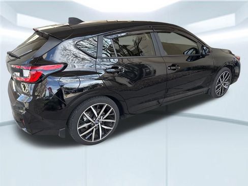 Used 2025 Subaru Impreza 2.0i Sport image 5