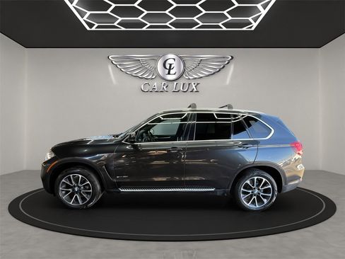 Used 2018 BMW X5 sDrive35i w/ M Sport Package image 3