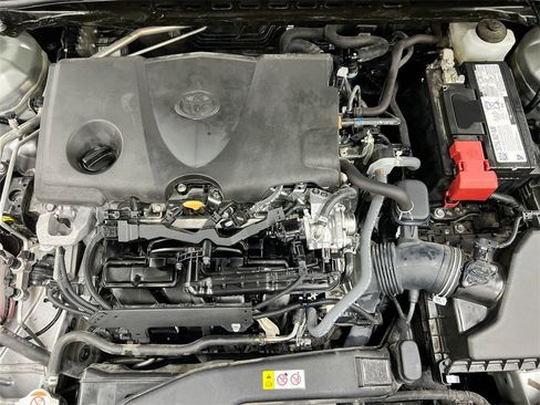 Used 2023 Toyota Camry SE image 24