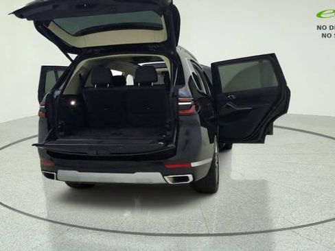 Used 2025 BMW X7 xDrive40i w/ Premium Package AWD/4WD image 13