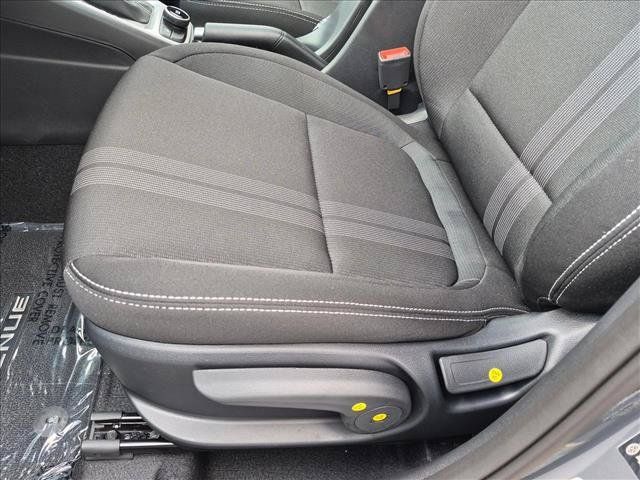 New 2026 Hyundai Venue SEL FWD image 12
