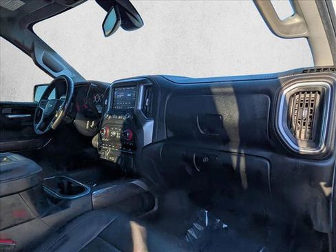 Used 2022 Chevrolet Silverado 1500 LTZ w/ LTZ Premium Package image 19