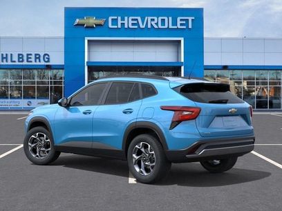 New 2026 Chevrolet Trax LT w/ Driver Confidence Package