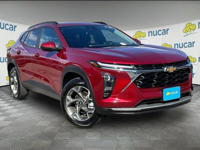 Used 2025 Chevrolet Trax LT w/ LT Convenience Package