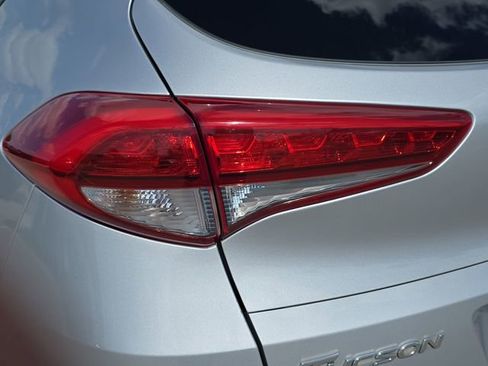 Used 2016 Hyundai Tucson Limited FWD image 35
