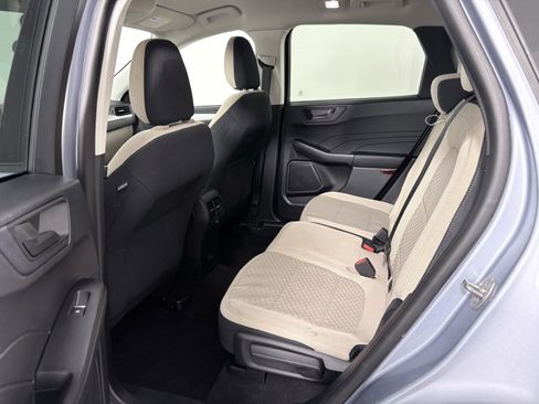 Used 2022 Ford Escape SE w/ Convenience Package image 27