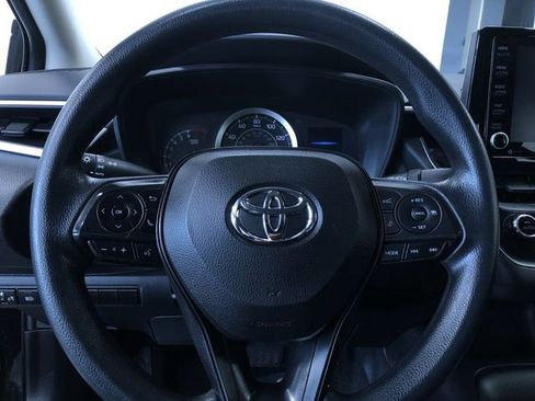 Certified 2022 Toyota Corolla LE FWD image 23