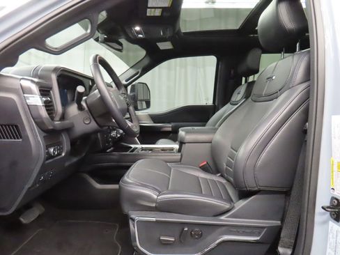 Used 2026 Ford F250 Platinum AWD/4WD image 15