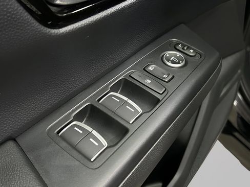 Used 2024 Honda CR-V Sport Touring image 12