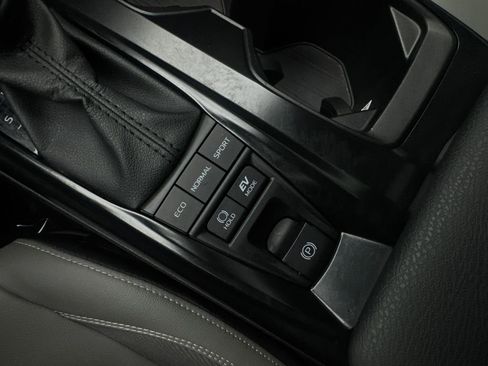 Used 2025 Toyota Camry SE w/ Multimedia Upgrade Package image 70