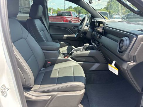 New 2026 Chevrolet Colorado Trail Boss AWD/4WD image 27