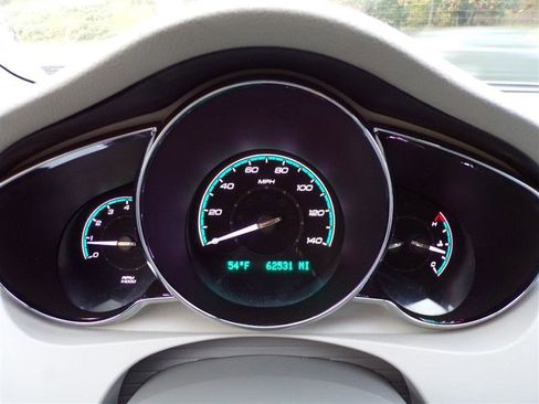 Used 2011 Chevrolet Malibu LS image 34