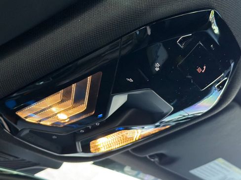 Certified 2025 BMW i5 M60 image 23