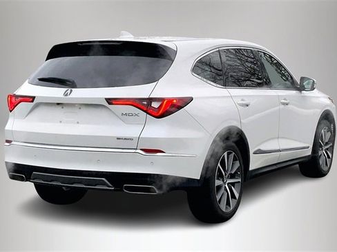 Used 2025 Acura MDX w/ Technology Package image 10