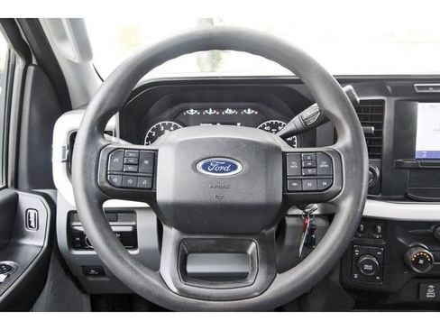 Used 2023 Ford F250 XL w/ 360-Degree Camera Package AWD/4WD image 9