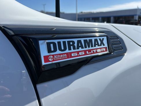 Used 2024 GMC Sierra 2500 AT4 w/ AT4 Premium Plus Package image 13