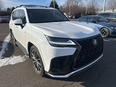 Used 2024 Lexus LX 600 F Sport image 3