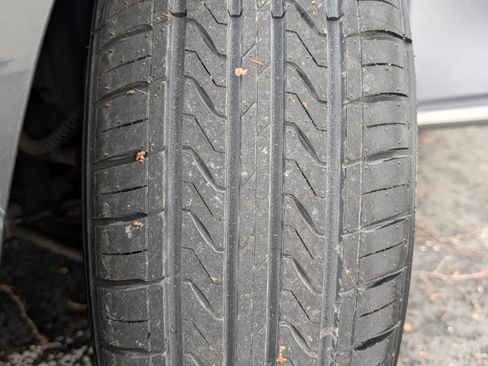 Used 2017 Hyundai Ioniq SEL image 15