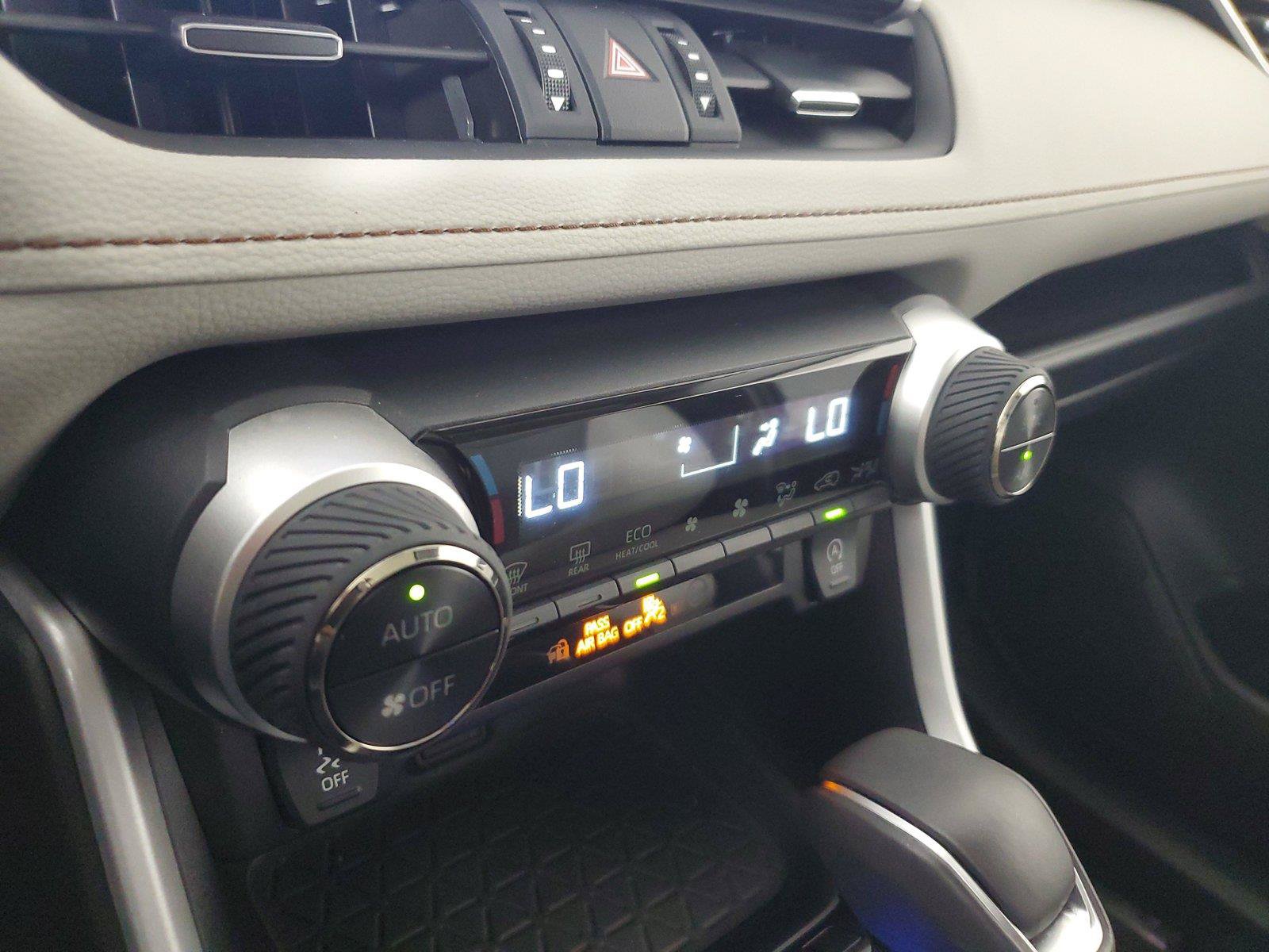 Used 2025 Toyota RAV4 XLE Premium FWD image 30