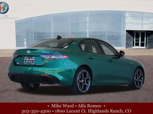 New 2025 Alfa Romeo Giulia AWD w/ Veloce Package AWD image 6
