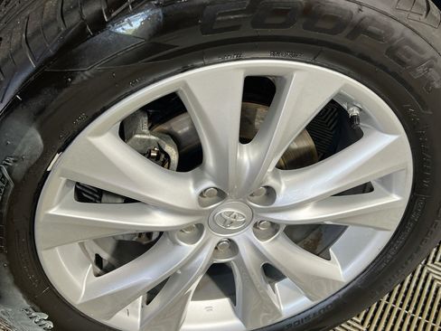 Used 2014 Toyota RAV4 Limited FWD image 14