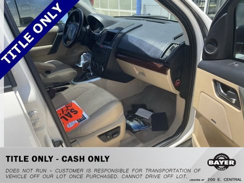 Used 2008 Land Rover LR2 HSE image 12