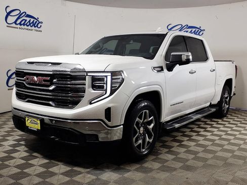 Used 2024 GMC Sierra 1500 SLT AWD/4WD image 6