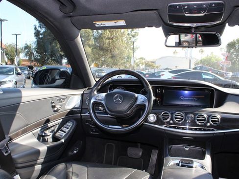 Used 2016 Mercedes-Benz S 550 Sedan image 22