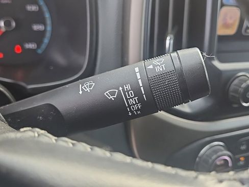 Used 2017 Chevrolet Colorado Z71 image 21