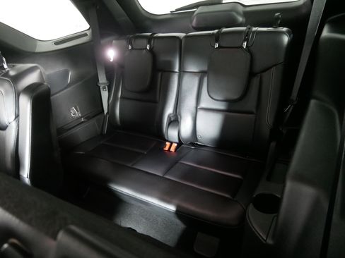 Used 2020 Ford Explorer ST w/ Premium Technology Package image 33